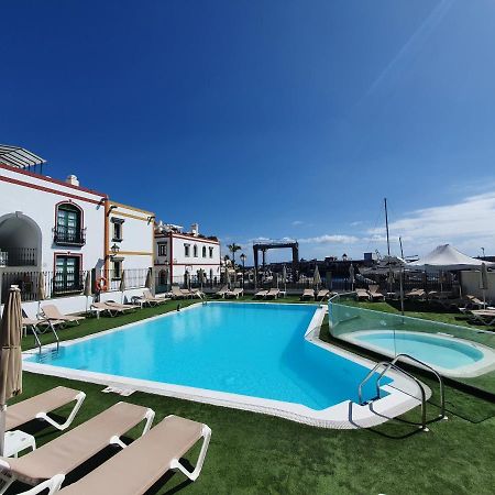 דירות פוארטו דה מוגן Billy'S Marina 360 With Pool Access מראה חיצוני תמונה